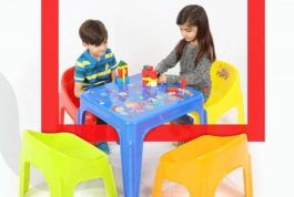 Kids Table Chairs Set